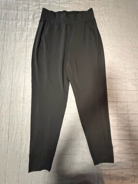 Lululemon - Fleece Lined Running Jogger - Size 8